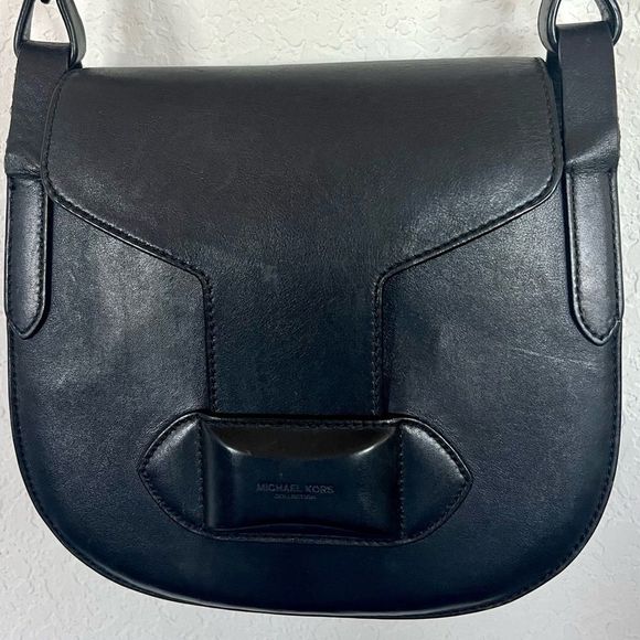 Michael Kors Daria Black Leather Saddle Crossbody Bag - Picture 4 of 16